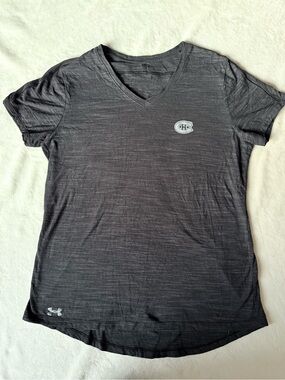 Under Armour Women’s Charcoal V-Neck Short Sleeve Tee